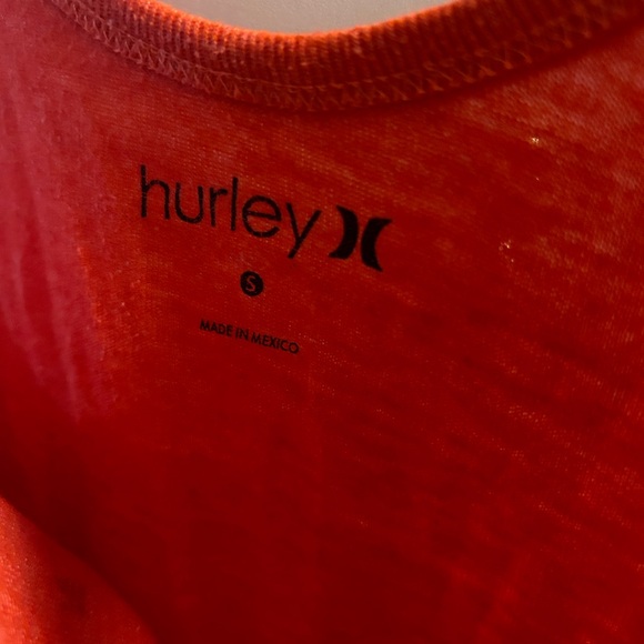 ⭐️3 for/$6/ Preloved Hurley Tank Top in used condition - Picture 4 of 4